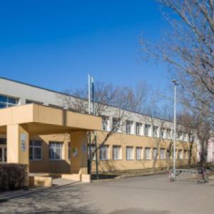Esti gimnázium