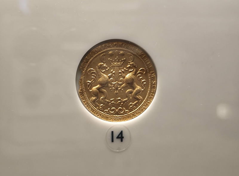 Budapesten, a Pénzmúzeumban